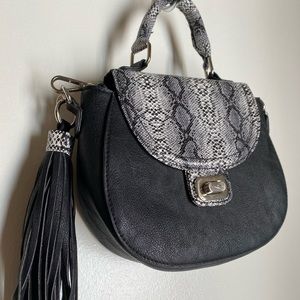 Snakeskin purse/ handbag NWT Make An Offer!